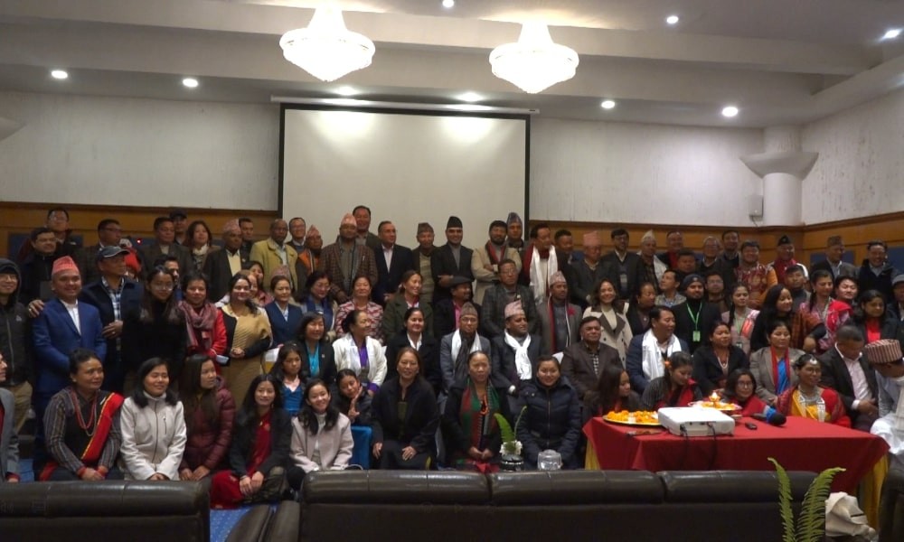 प्रथाजन्य सुशासनलाई कानुनी मान्यता दिनु पर्ने लगायतका विषयमा घोषणापत्र जारी गर्दे राष्ट्रिय सम्मेलन सम्पन्न