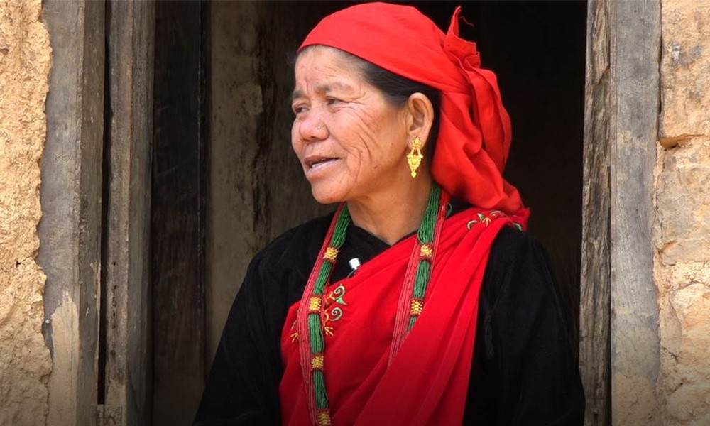 लोपोन्मूख कुसुन्डा भाषाकी एक मात्र पूर्णवक्ता कमला नेम्बे