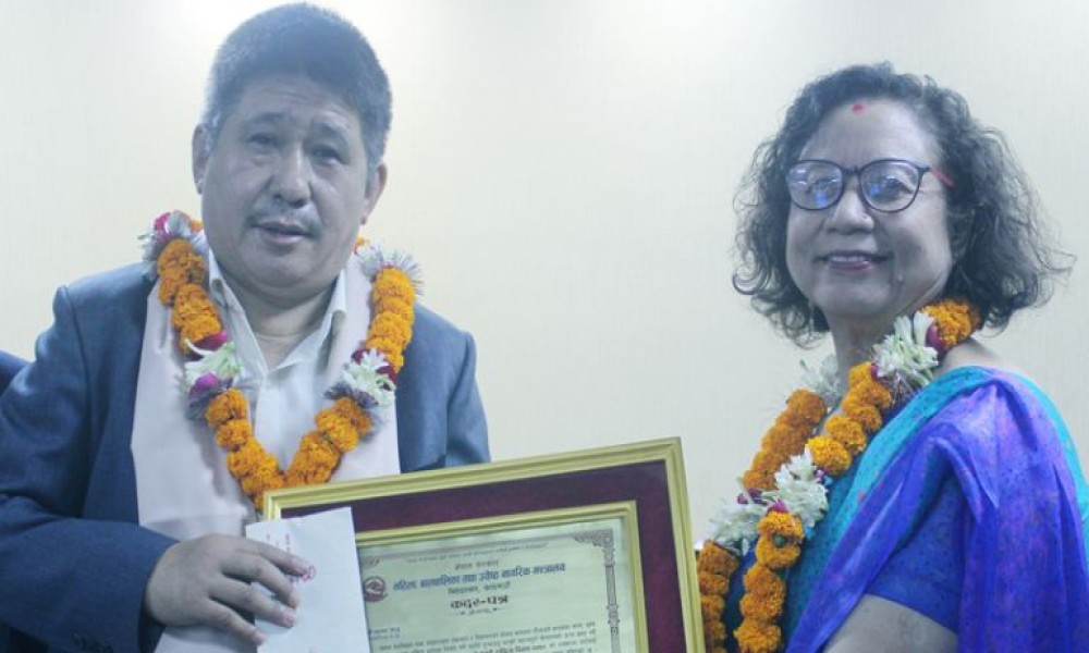 नेपाल सरकारबाट यात्रुलाई नगद पुरस्कार सहित सम्मान