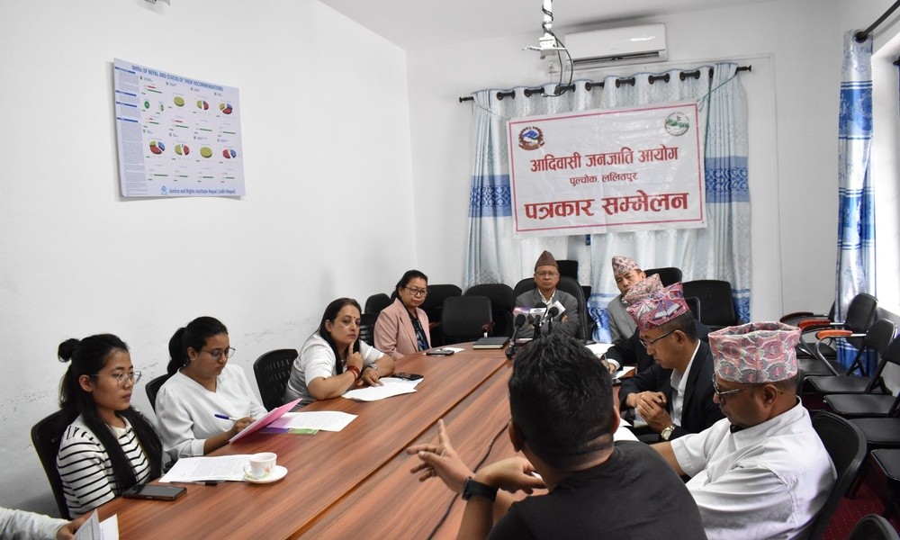 चार तहको राज्य संरचना रहने गरीे संविधान संशोधन गर्न आदिवासी आयोगको प्रस्ताव, गैडालाई राष्ट्रिय जनावर